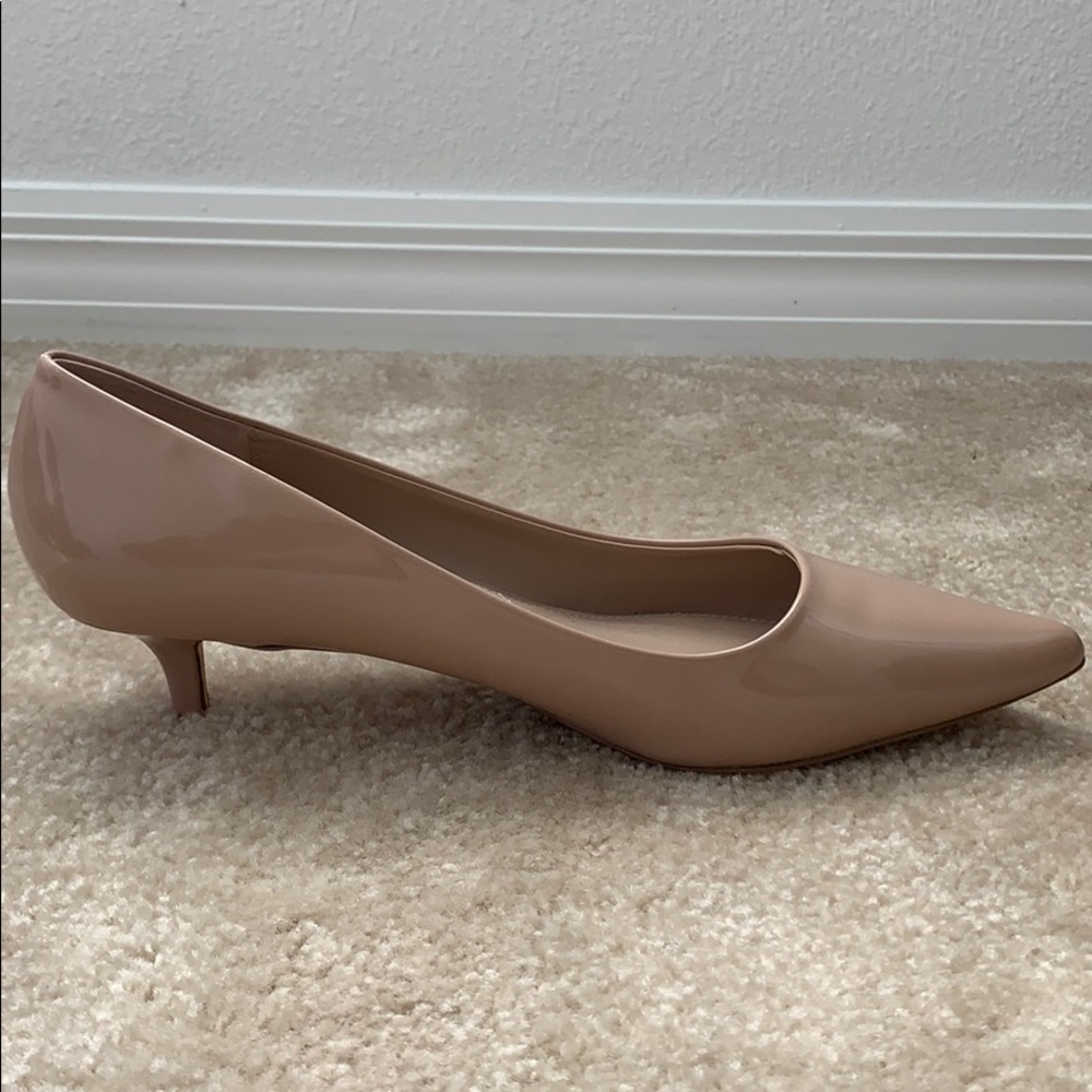 Nude Heels, Box not included